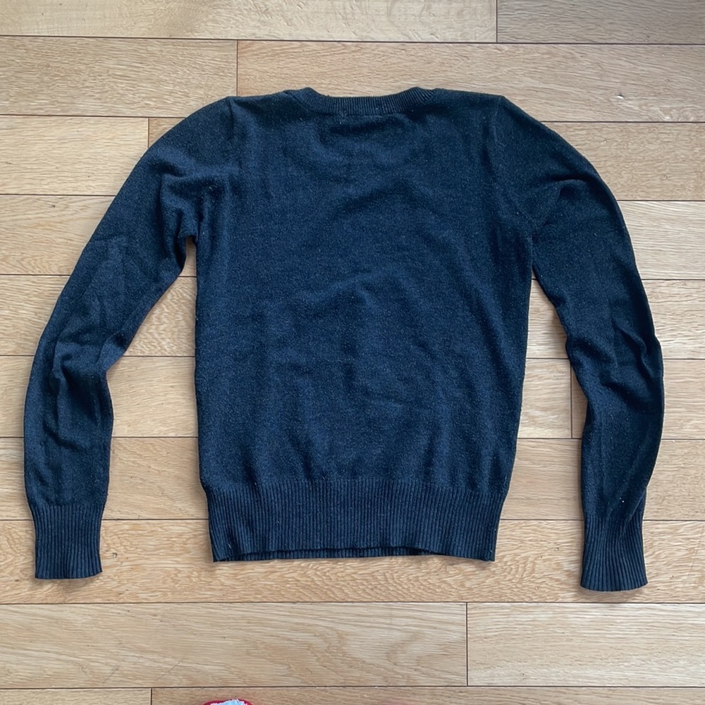 Basic Grey Sweater Size Small - image 4